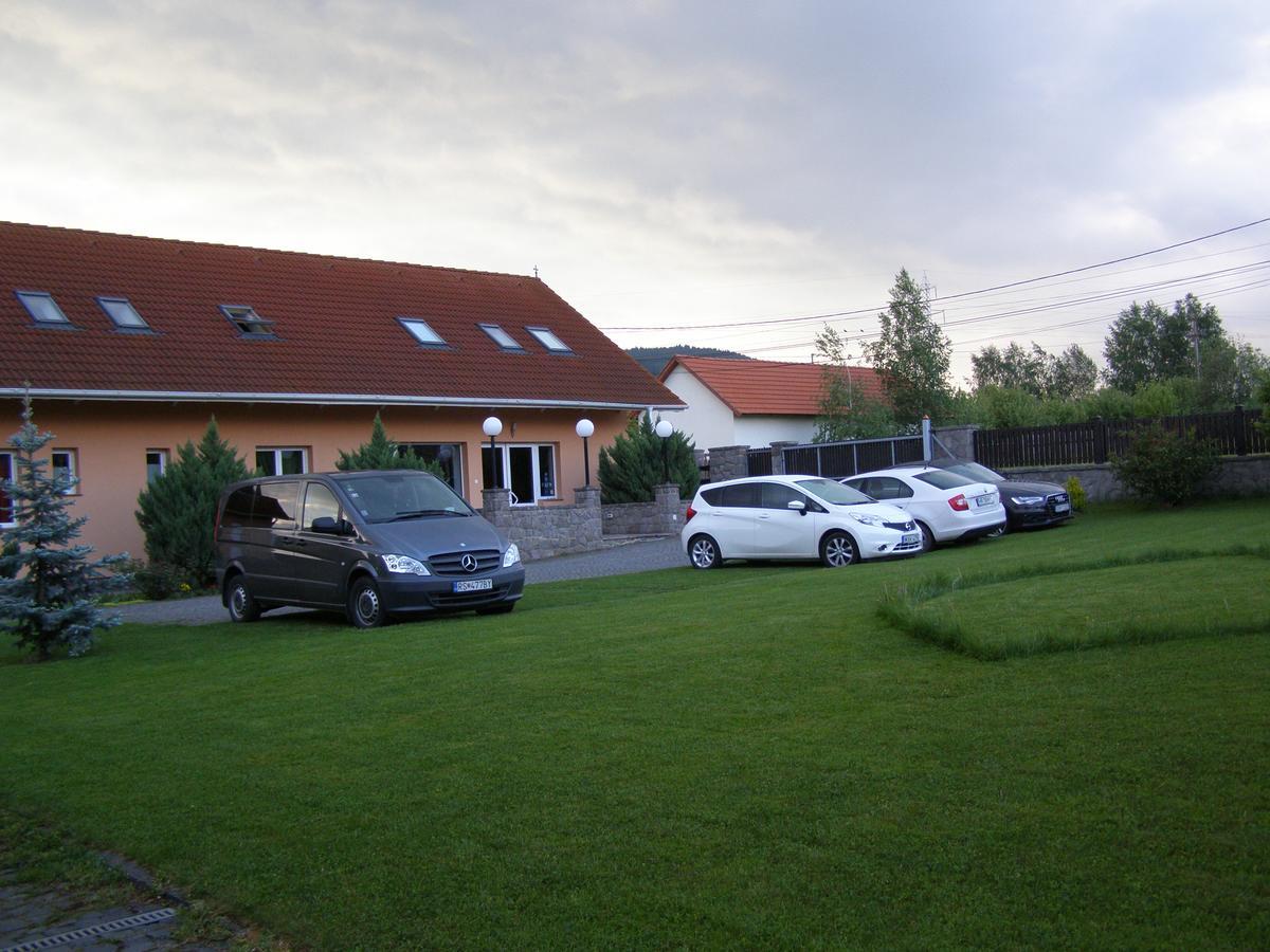 Pension Harmonia Miercurea Ciuc Esterno foto
